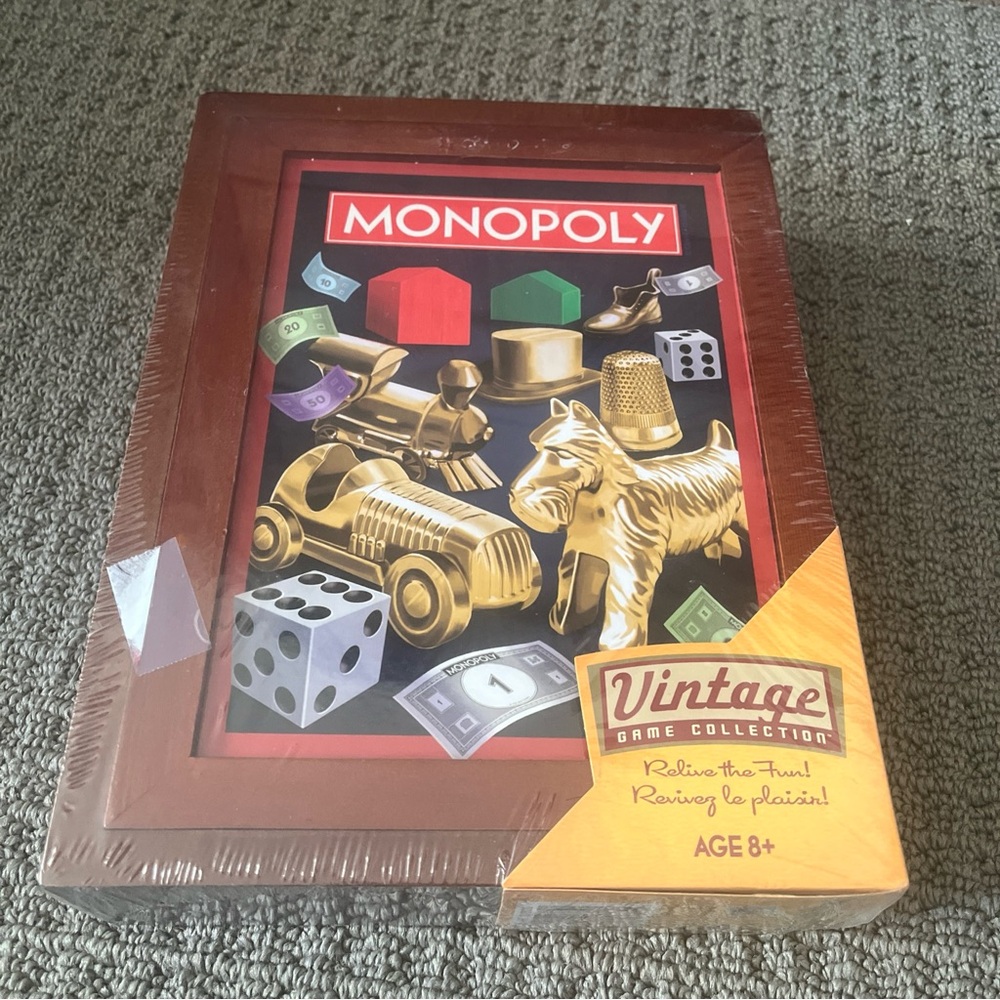 New MONOPOLY 2019 Vintage Library Bookshelf Game Collection Wooden Box SEALED